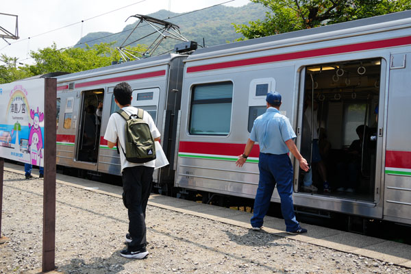 JR四国 7200系 津島ノ宮駅